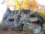 Klippe aus Hilssandstein im Hainberg bei Sehlde