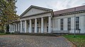 Lyceum Lankwitz er fra 1914 og huser Beethoven-Schule, en videregående skole i Lankwitz.