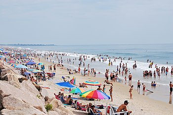 Misquamicut State Beach is a state park that stretches 7 miles from Weekapaug in the east westward to Watch Hill. Misquamicut is in southern Washington County and is part of the town of Westerly.