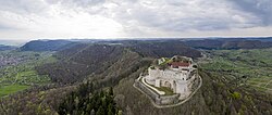 Burg Hohenneuffen mit Albtrauf