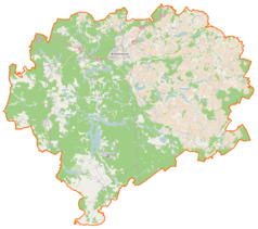 Mapa konturowa powiatu kościerskiego, w centrum znajduje się punkt z opisem „Juszki”