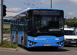 195-ös busz a Dózsa György úton