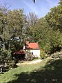 Die Maria-Bründl-Kapelle am Westhang des Burgbergs