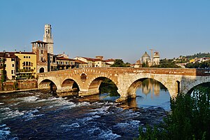 Ponte Pietra