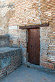 Hölzerer Türsturz mit gemauertem Entlastungsbogen