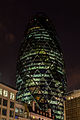 30 St Mary Axe bei Nacht