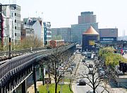 "Hochbahn" langs de Vorsetzen in het centrum van Hamburg