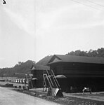 Barakken in Jayapura in Nederlands Nieuw Guinea, 1947