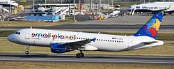 Airbus A320-200 der Small Planet Airlines Deutschland