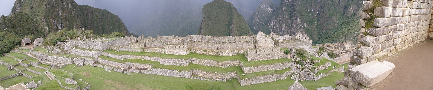 Machu Picchu'daki terasların panaroması (Üreten: Dangarcia (flickr.com))