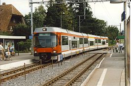 ABe 4/12 - 72 (ex Be 4/8 - 72) op 24 augustus 1997 bij station Jegenstorf