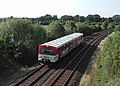 Ein VT A Triebwagen auf dem Weg nach Süden auf der AKN-Stammstrecke