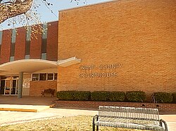 Crane County Courthouse in Crane