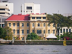 Devavesm Palace part of the area of Bank of Thailand (BOT) alongside Bang Khun Phrom Palace