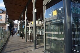 Footbridge and elevators.