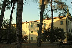 The buildings of the workers' village next to the geothermal power plant