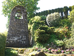 Der Glockenträger der Angelusglocke bei der Mariengrotte