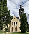 Kirche im Ortsteil St. Micheln (mit Ausstattung), Kirchhof mit Rest der Kirchhofsmauer, Denkmal für die Gefallenen des Ersten Weltkrieges sowie einige Grabmale: Eisenkreuz (1849), Grabstein Johannes (1917) und fünf alte Grabsteine