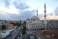 Tarihi İzzetpaşa Camii ve Gazi Caddesi