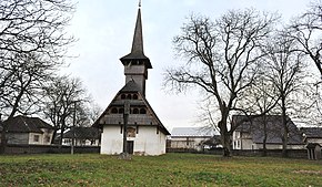 Biserica monument „Sfinții Arhangheli” din Sarasău