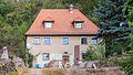 Winzerhaus, Nebengebäude und Steinbank