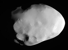 Telesto, foto genomen op 19 oktober 2005 door ruimtesonde Cassini-Huygens