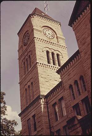 Atchison County Courthouse in Atchison, gelistet im NRHP Nr. 75000704[1]