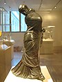 Bronzestatue einer Tänzerin mit Niqab ca. 2. Jh. v. Chr.