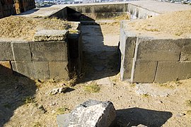 Entrance to the «Susi» Temple