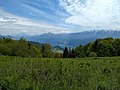 Piovere di Tignale, monte Castello e il suo santuario, il lago di Garda e la catena del monte Baldo visti da Cima Denervo