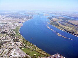 Rivier gezien vanuit de lucht