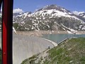 Der Lac d’Emosson, das Ausflugsziel am oberen Ende des «Parc d'Attractions du Châtelard». Von der Minifunic-Kabine aus ist die gewaltige Staumauer und der Lac d’Emosson sichtbar.