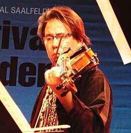 Eyvind Kang live with Rova: Orchestrova's Electric Ascension in Saalfelden, 2009. (Photo by Davide Leonardi)