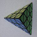 Rozwiązany Master Pyraminx