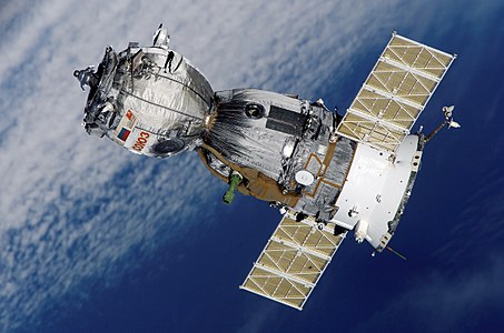 1 Ekim 2005'te fırlatılan ve 8 Nisan 2006'da görevini tamamlayan Soyuz TMA-7. (Üreten:NASA)