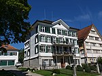 Fabrikantenhaus aus dem Jahr 1812. Der Balkon wurde allerdings erst nach 1900 angefügt.