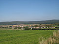 Blick auf Urnshausen – im Hintergrund rechts der Pleß