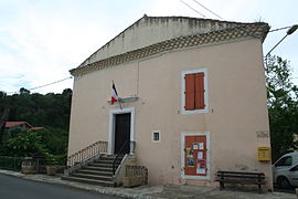 The town hall in Babeau-Bouldoux