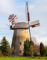 72. Platz: Grugerio mit Windmühle Bentorf, in Kalletal, Kreis Lippe