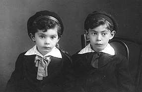 Sharifzade's two sons, Ertogrul and Karatay