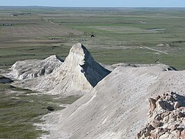 Zicht op de Shark Finn Rock vanop de top van de White Butte.