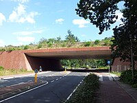 Viaduct over de Naarderstraat.