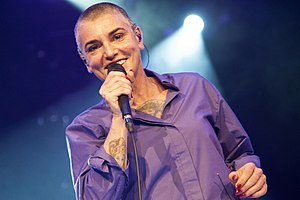 Sinead_O'Connor_(14828633401).jpg