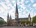 Münster-Basilika, einschließlich Kreuzgang und Kaplanei (Gangolfstraße 12)