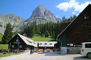 Klinkehütte vor dem Admonter Kalbling