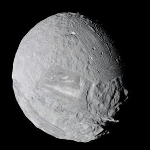 Miranda, aufgenommen von Voyager 2 am 24. Januar 1986