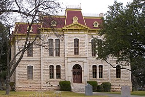 Sutton County Courthouse, gelistet im NRHP mit der Nr. 77001476[1]