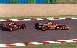 Frentzen en Bernoldi in de Arrows, 2002