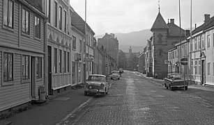 Hospitalsløkkan med Vestre folkebad, ca. 1970