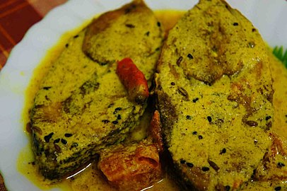 Ilish macher paturi